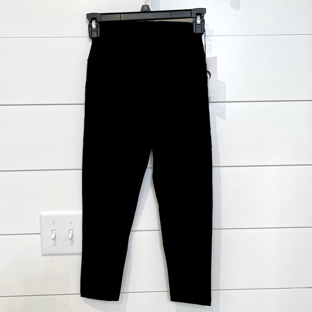 Zyia Active Black Brilliant Hi-Rise Capri Legging Size 4